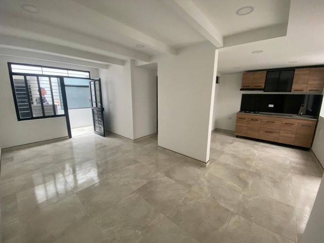 Casa de 7 alcobas en venta en Alameda, Bogotá, 210 m² · foto 24 de 24
