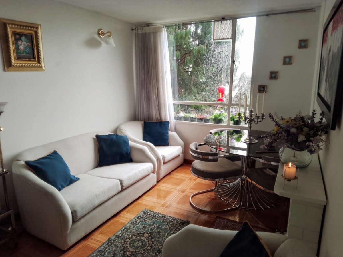 Apartamento en venta en Villas De Granada, Bogotá · foto 8 de 24