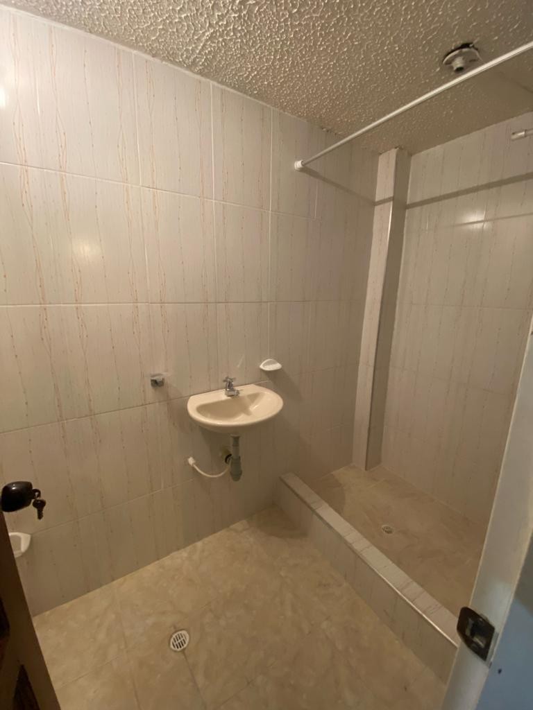Casa en venta en Villas De Granada, Bogotá · foto 15 de 18