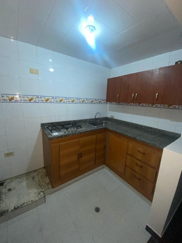 Casa en venta en Villas De Granada, Bogotá · foto 9 de 24