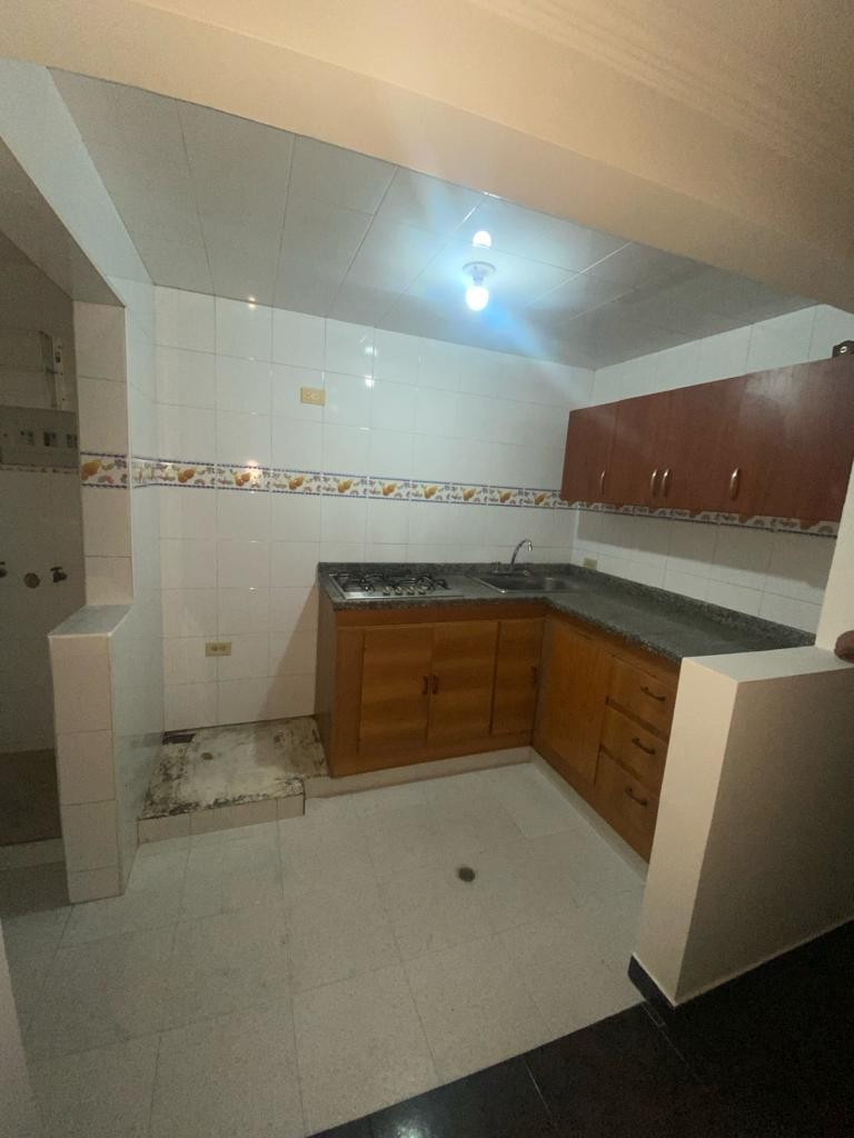 Casa en venta en Villas De Granada, Bogotá · foto 12 de 24