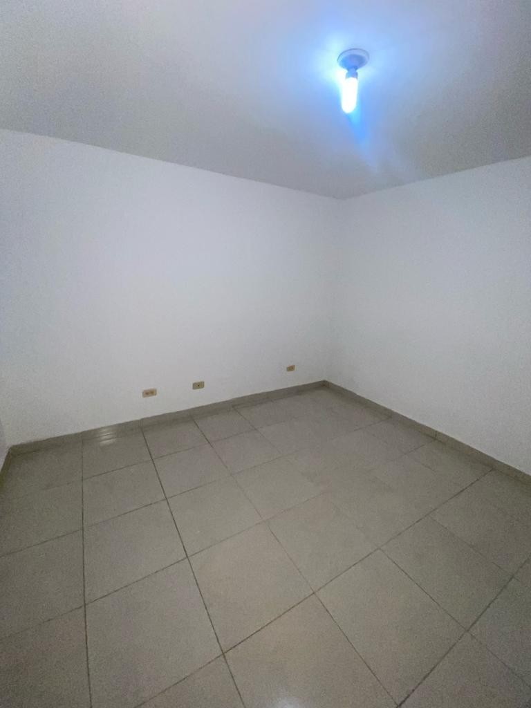 Casa en venta en Villas De Granada, Bogotá · foto 21 de 24