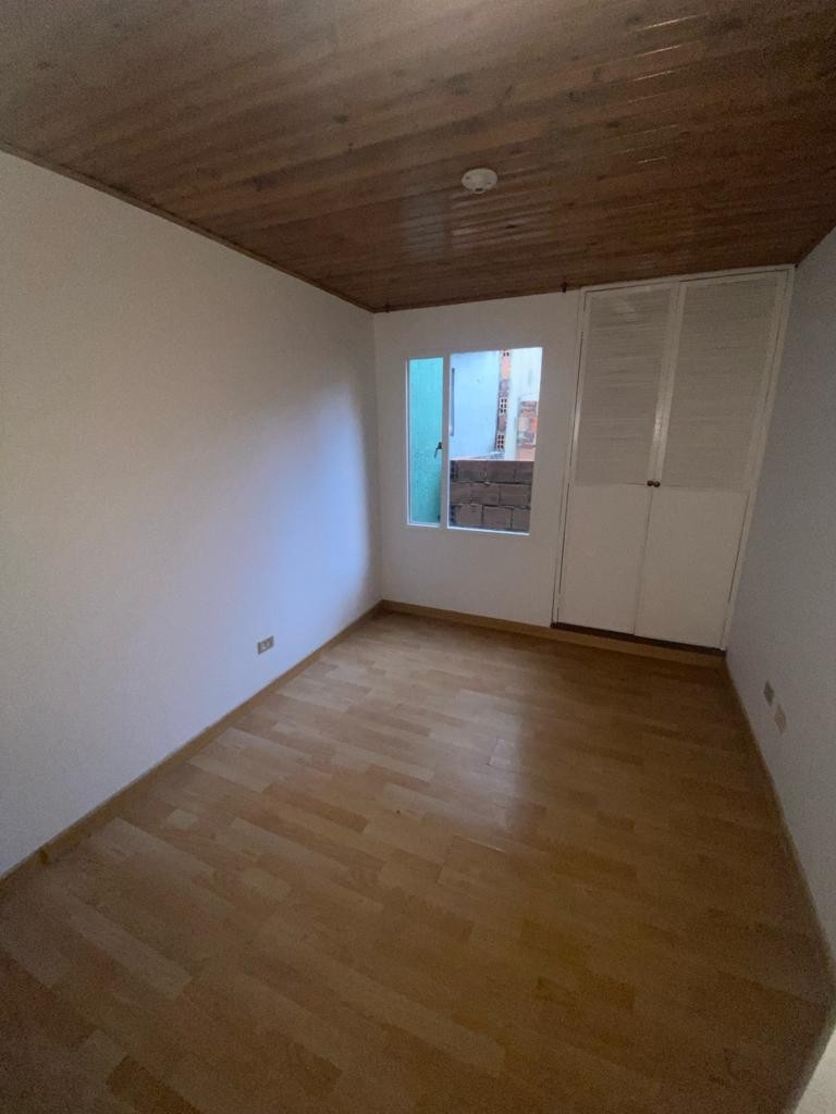 Casa en venta en Villas De Granada, Bogotá · foto 23 de 24