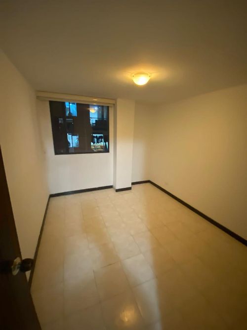 Apartamento en venta en Britalia, Bogotá · foto 9 de 14