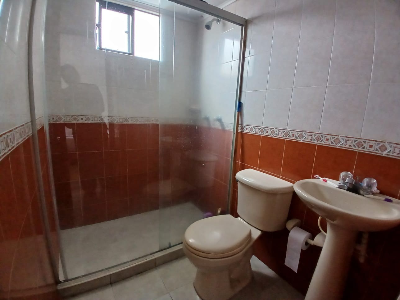 Apartamento en venta en Aeropuerto, Pereira · foto 5 de 6
