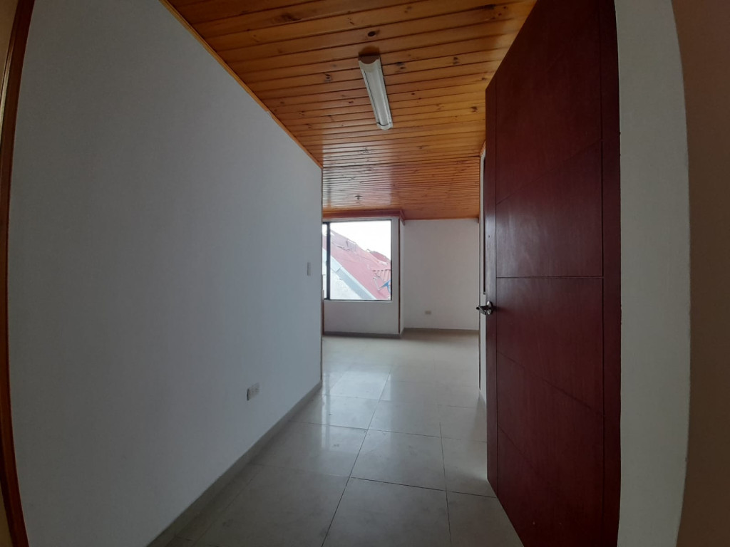 Casa en venta en Laura Vicuña, Chía · foto 24 de 24