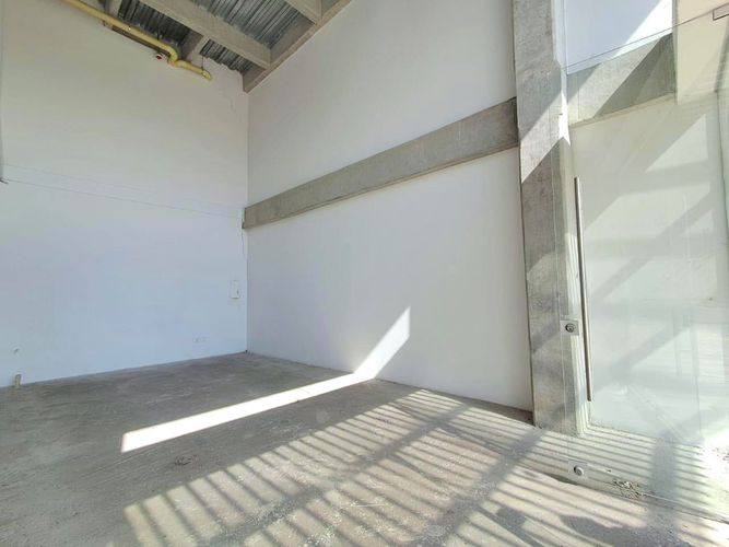 Local en venta en Canelon, Cajicá, 33 m² · foto 4 de 9