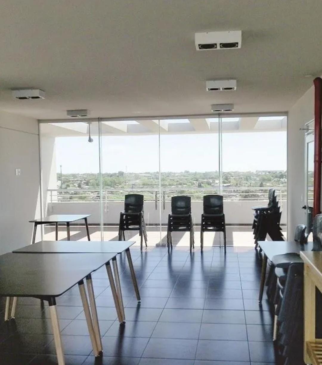 Monoambiente al frente, CON RENTA PARA INVERSION por Av Italia Edificio Campiglia - Widok 3