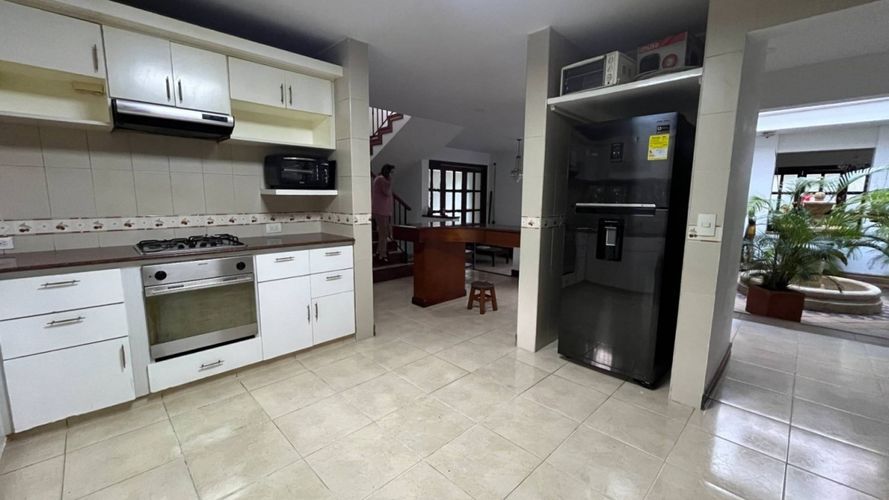 Casa de 4 alcobas en venta en Ciudad Jardin, Cali, 475 m² · foto 6 de 24