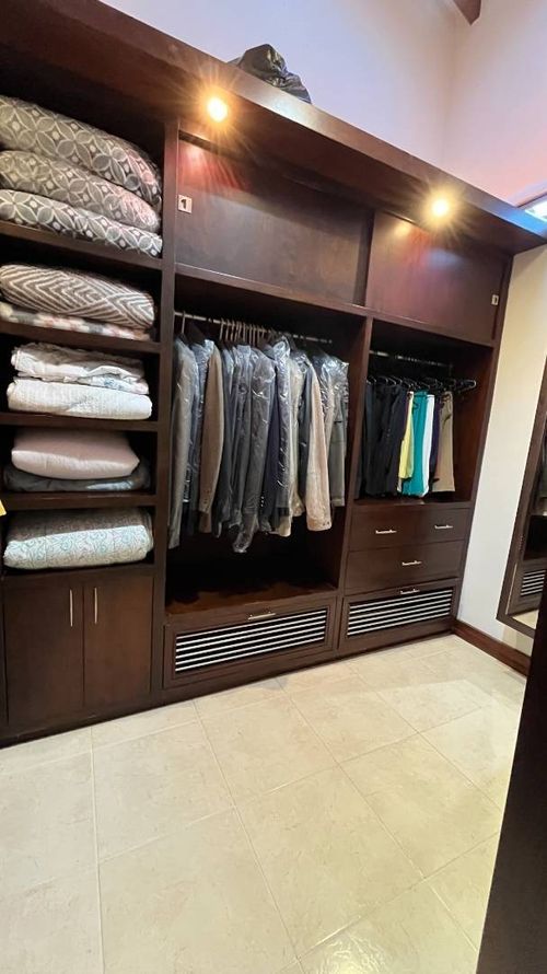 Casa de 4 alcobas en venta en Ciudad Jardin, Cali, 475 m² · foto 19 de 24