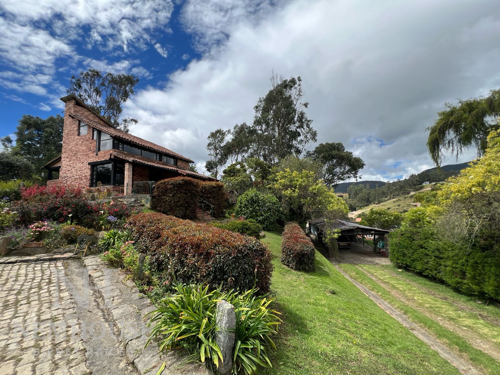 Casa en venta en El Rodeo, La Calera · foto 4 de 24