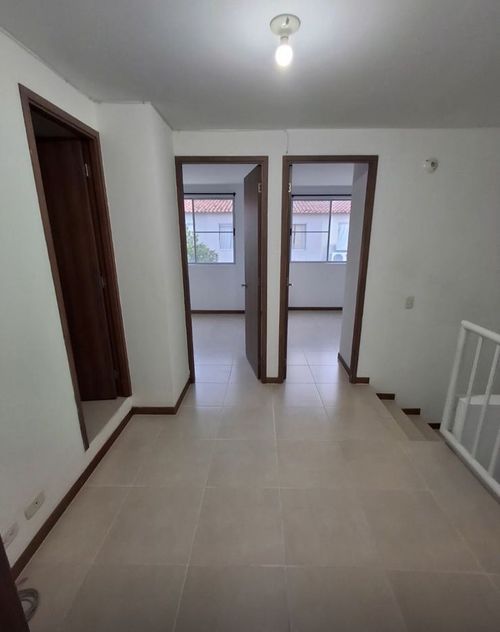 Casa de 3 alcobas en venta en Ciudad Country - Tucan, Jamundí, 112 m² · foto 3 de 21