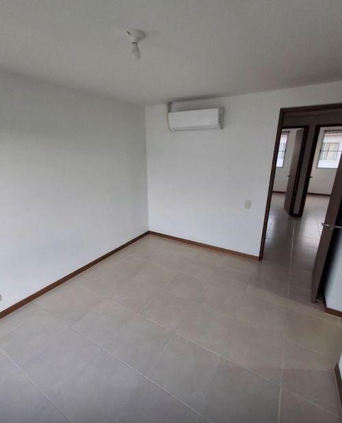 Casa de 3 alcobas en venta en Ciudad Country - Tucan, Jamundí, 112 m² · foto 4 de 21