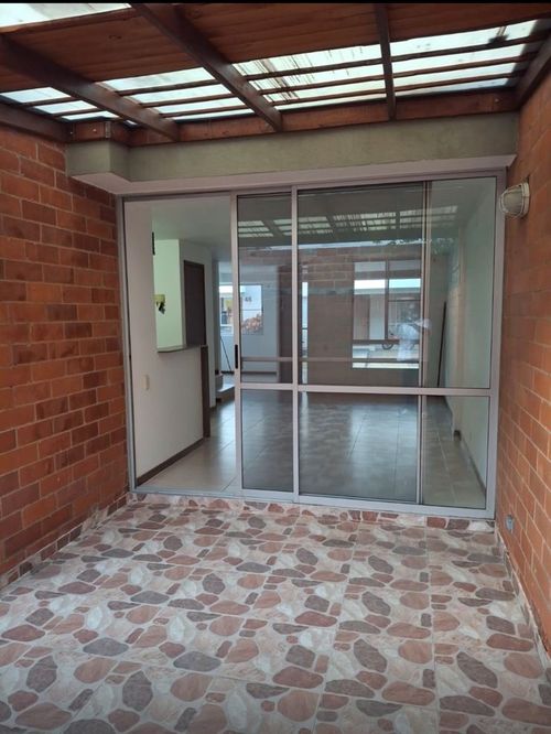 Casa de 3 alcobas en venta en Ciudad Country - Tucan, Jamundí, 112 m² · foto 12 de 21