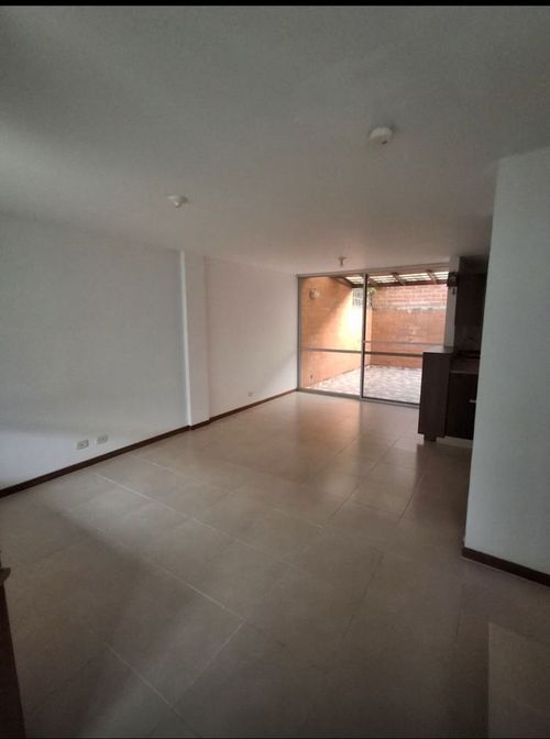 Casa de 3 alcobas en venta en Ciudad Country - Tucan, Jamundí, 112 m² · foto 17 de 21