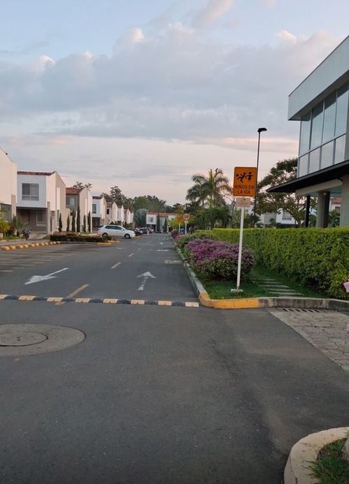 Casa de 3 alcobas en venta en Ciudad Country - Tucan, Jamundí, 112 m² · foto 21 de 21