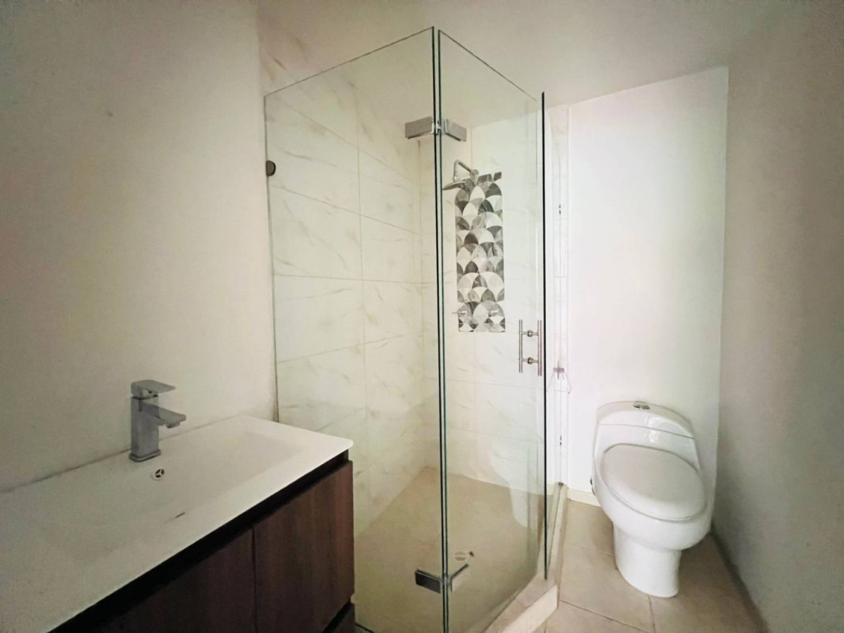 Apartamento en arriendo en El Tesoro, Medellín · foto 7 de 17