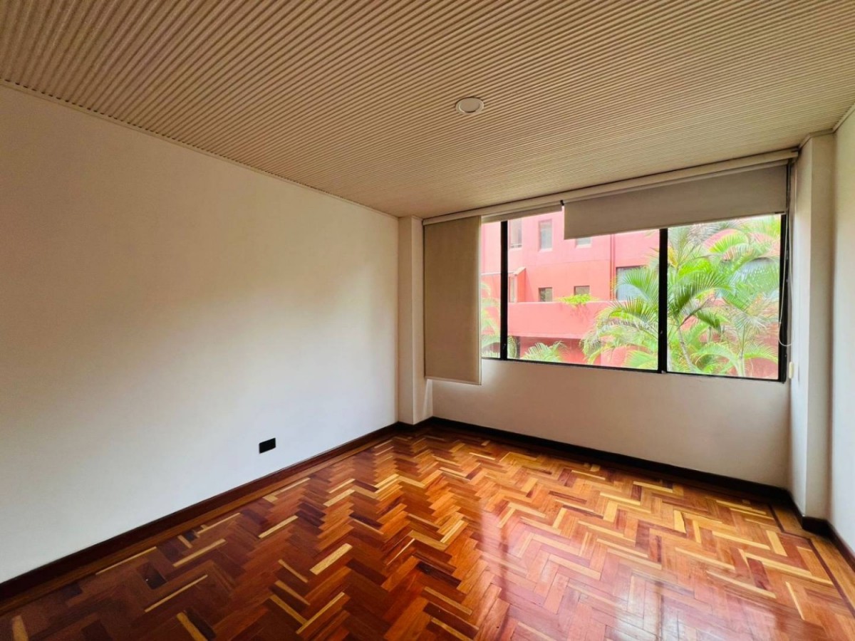 Apartamento en arriendo en El Tesoro, Medellín · foto 11 de 17