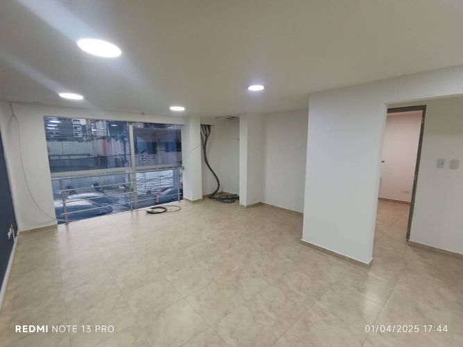 Edificio en arriendo en Las Cuadras, Pasto, 521 m² · foto 6 de 24