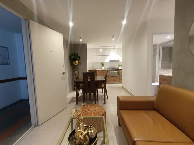 Apartamento de 3 alcobas en venta en Loma De San Julian, Medellín, 85 m² · foto 22 de 24