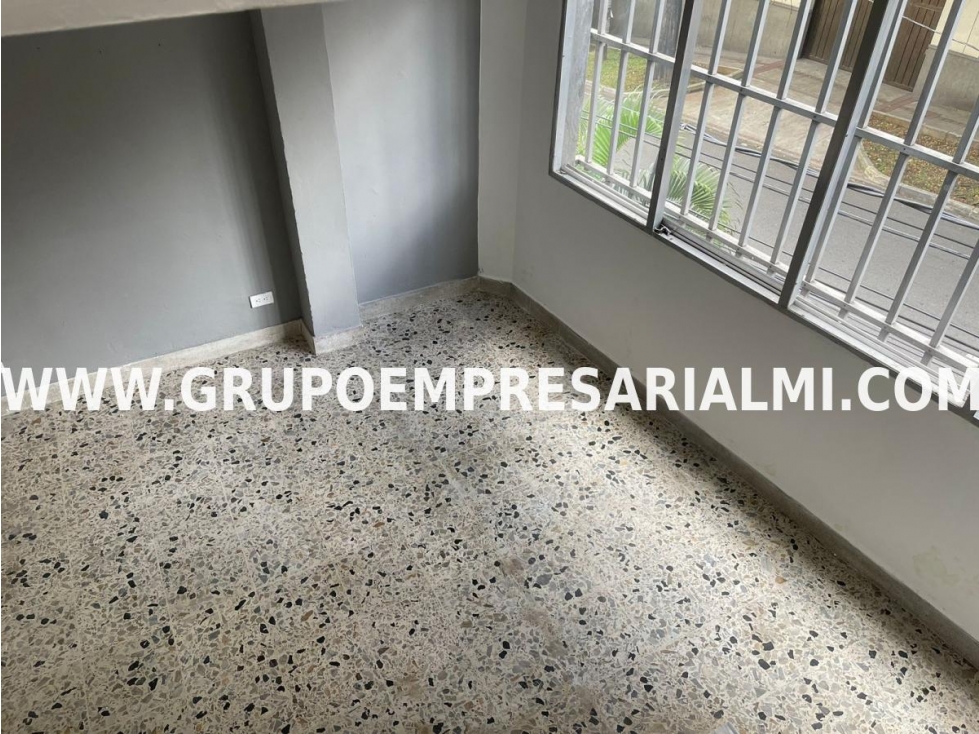 Apartaestudio for sale in Boston, Medellín 3