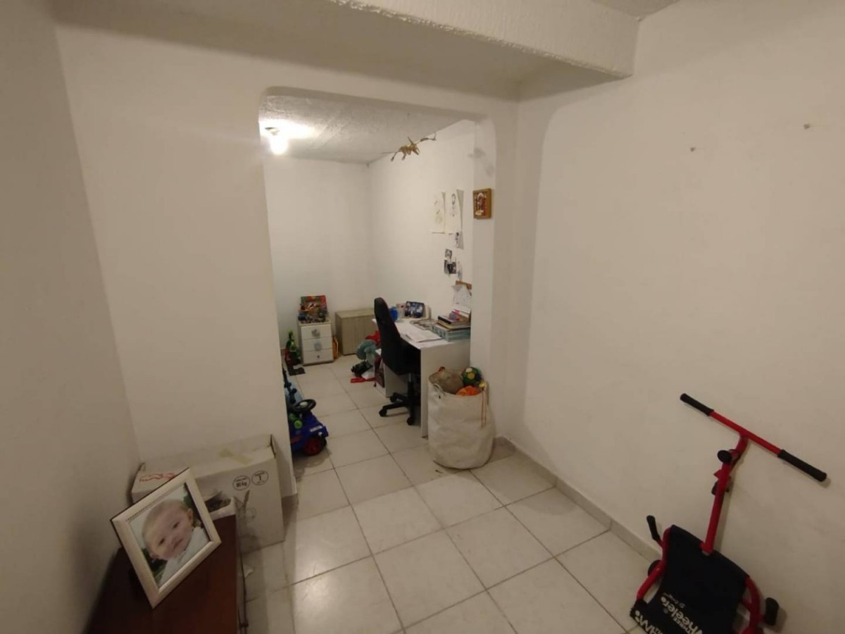 Casa en venta en Villas De Granada, Bogotá · foto 12 de 24