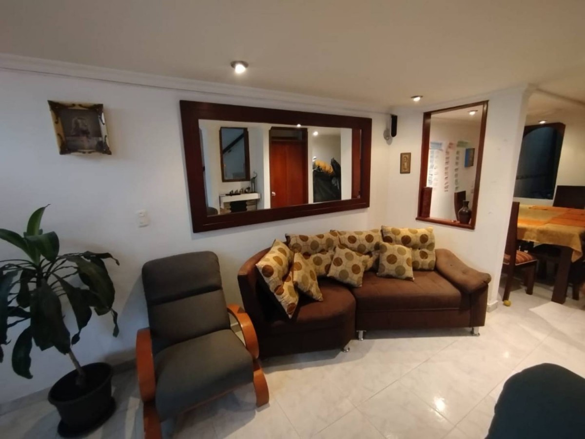 Casa en venta en Villas De Granada, Bogotá · foto 24 de 24