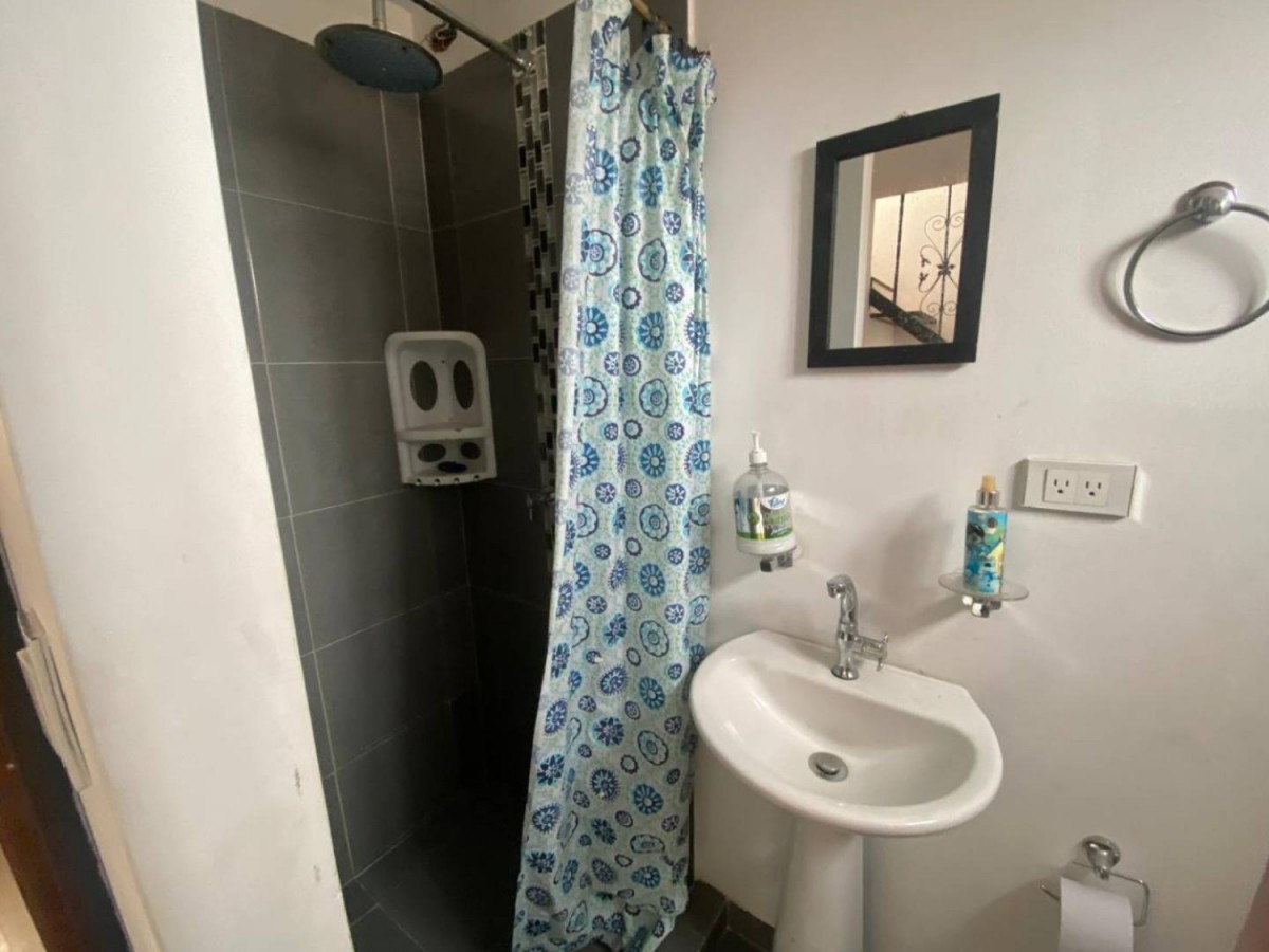 Casa en venta en Villas De Granada, Bogotá · foto 7 de 24