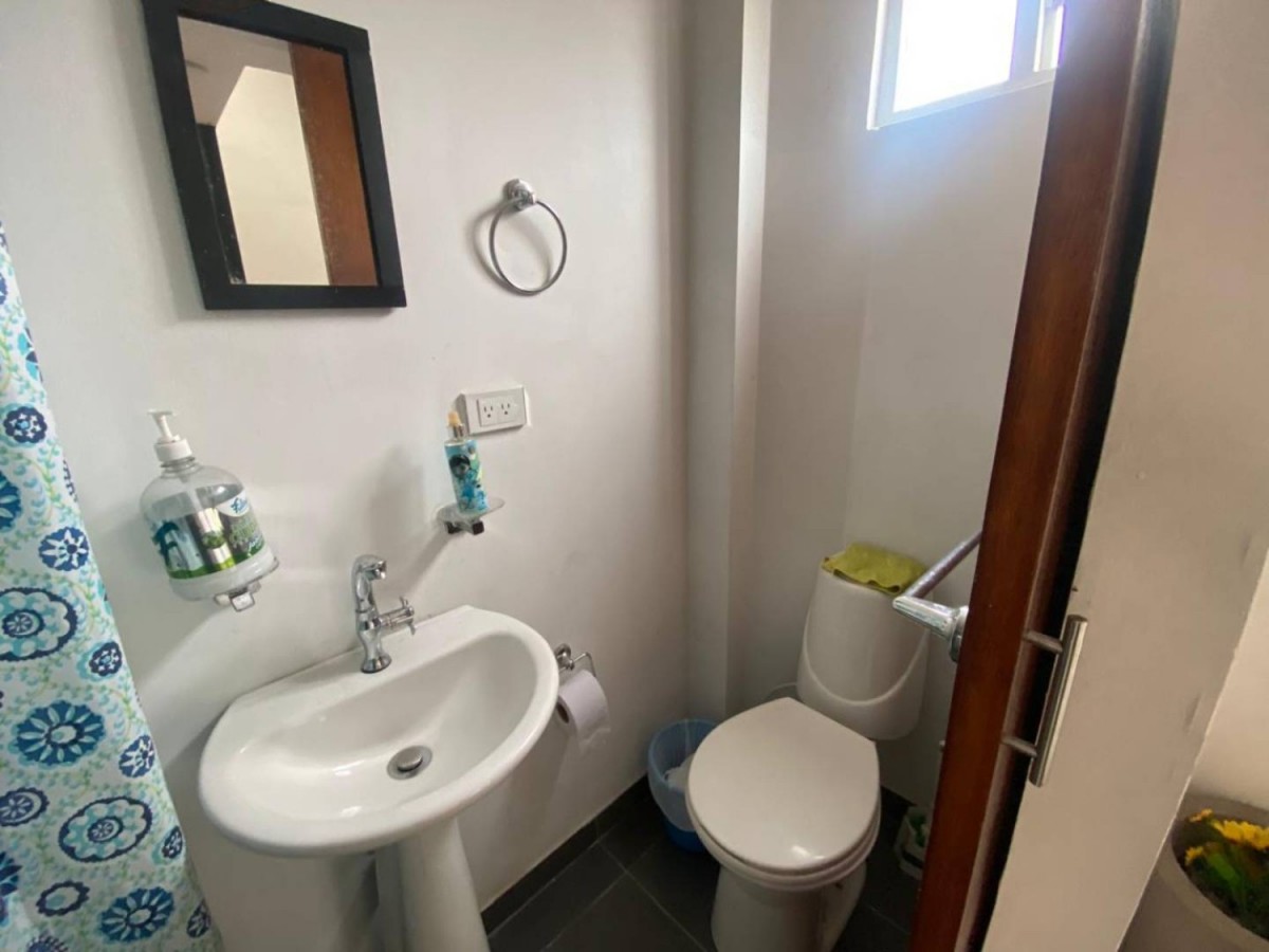 Casa en venta en Villas De Granada, Bogotá · foto 8 de 24