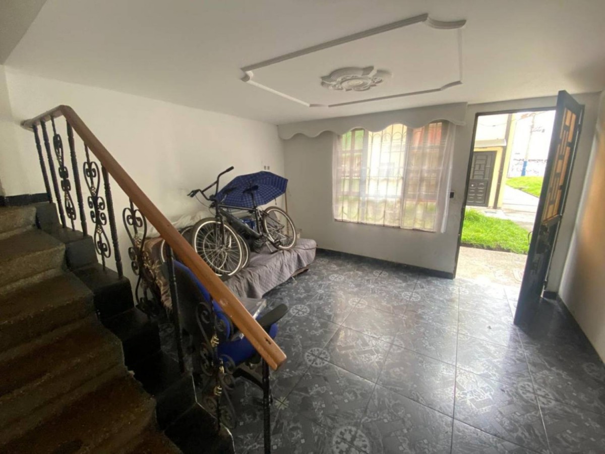 Casa en venta en Villas De Granada, Bogotá · foto 20 de 24