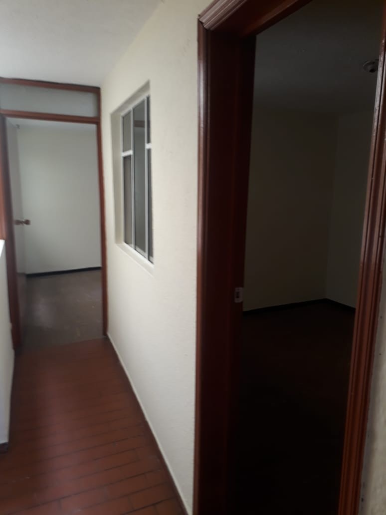 Casa en venta en Altamira, Bogotá · foto 8 de 24