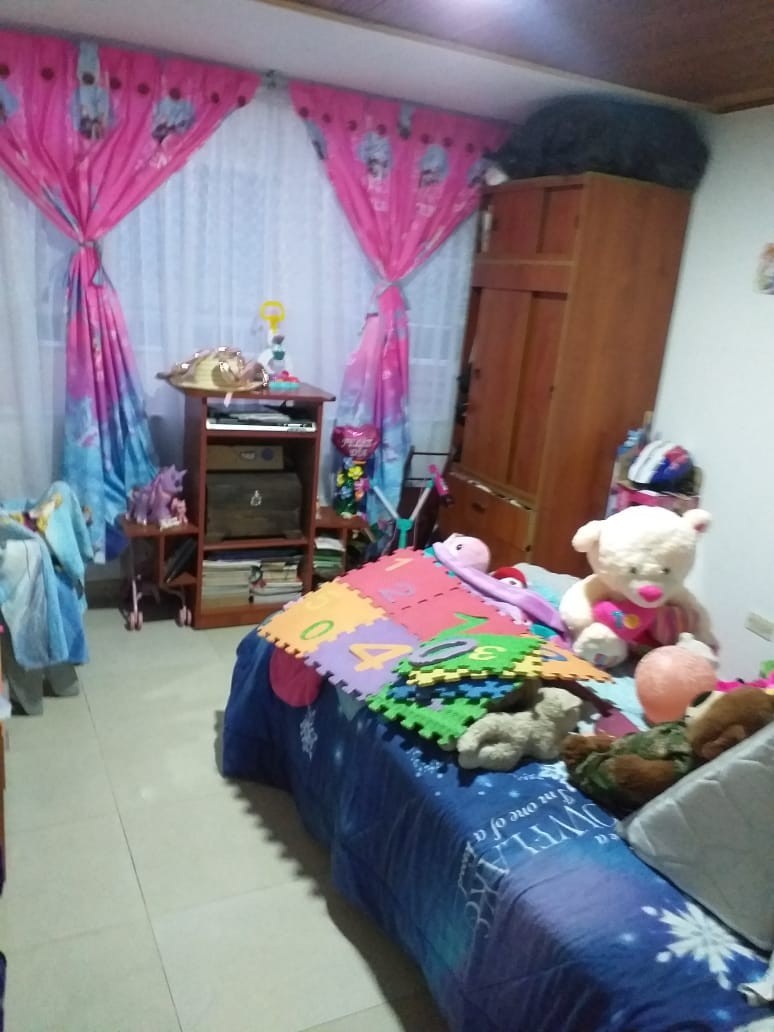Casa en venta en Centro Comercial Titán Plaza, Bogotá · foto 9 de 15