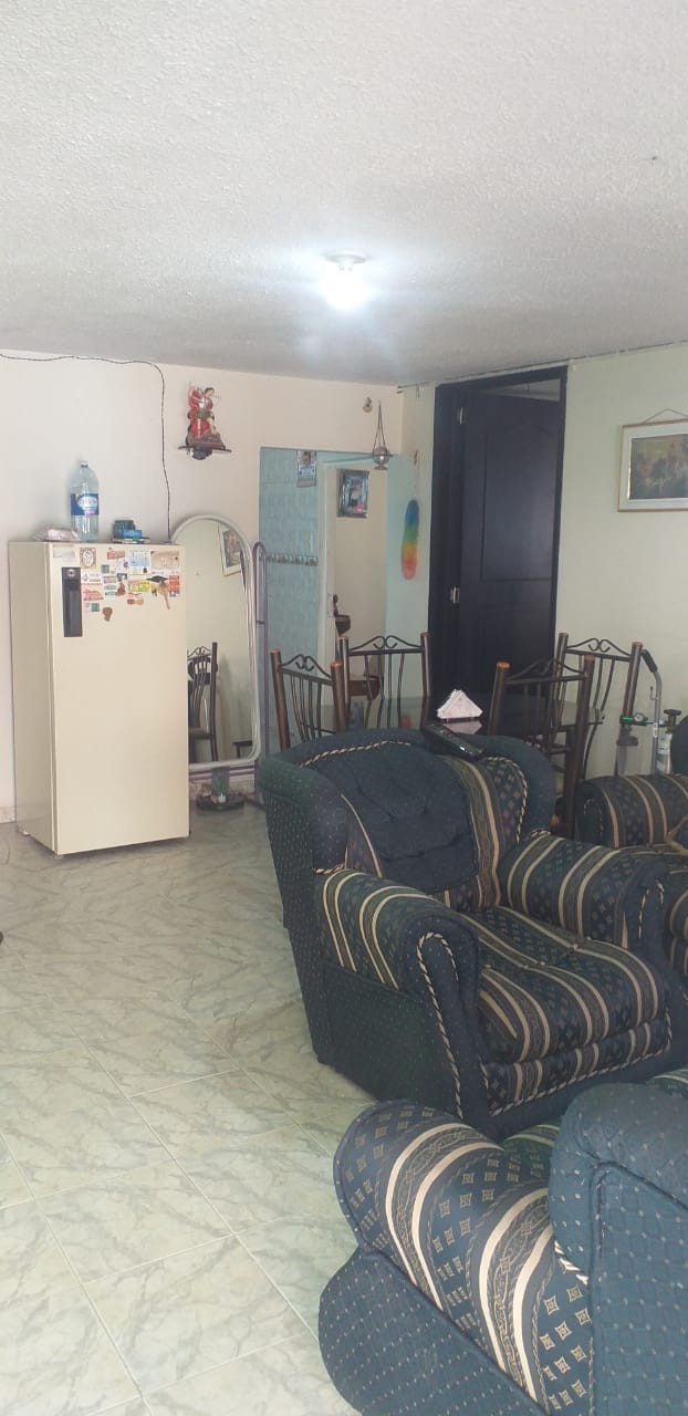 Casa en venta en El Consuelo, Bogotá · foto 8 de 24