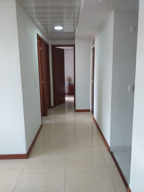Apartamento de 3 alcobas en venta en Ub. Terreros, Soacha, 58 m² · foto 6 de 14