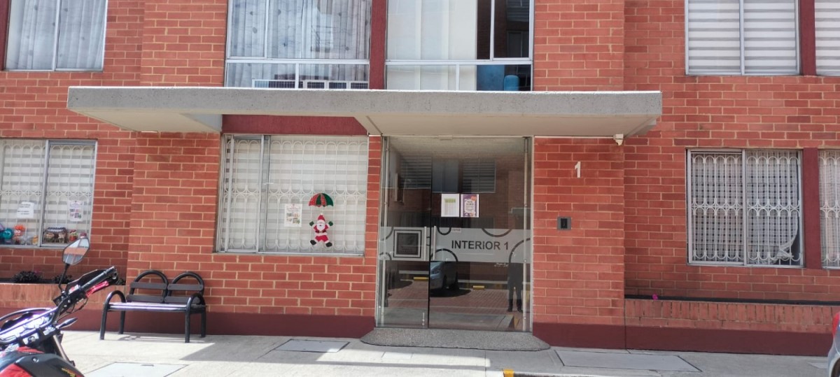 Apartamento en venta en Gran Granada, Bogotá · foto 4 de 24