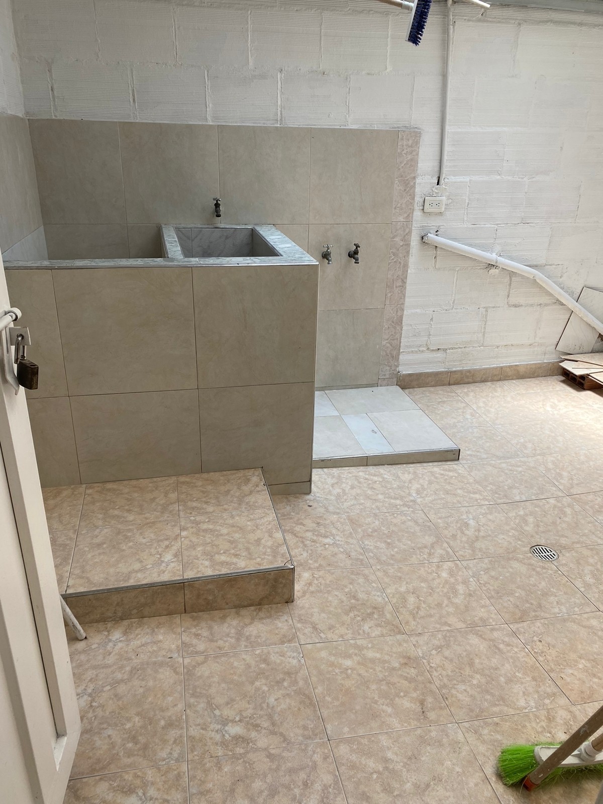 Casa en venta en Villas De Granada, Bogotá · foto 14 de 23
