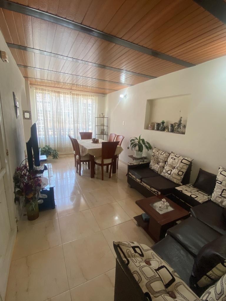 Casa en venta en La Picota Oriental, Bogotá · foto 11 de 24
