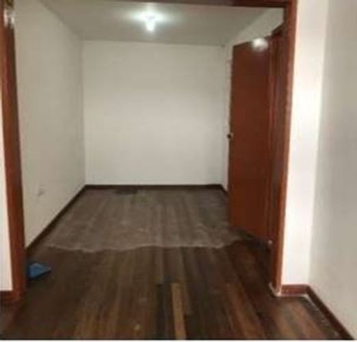 Casa de 7 alcobas en venta en La Soledad Norte, Bogotá, 229 m² · foto 10 de 14