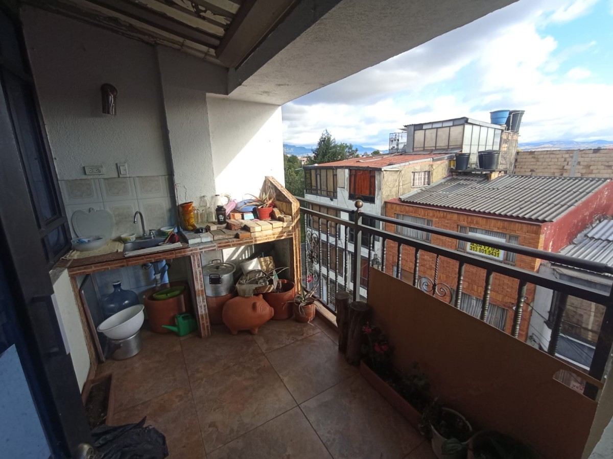Casa en venta en Engativá, Bogotá · foto 18 de 24