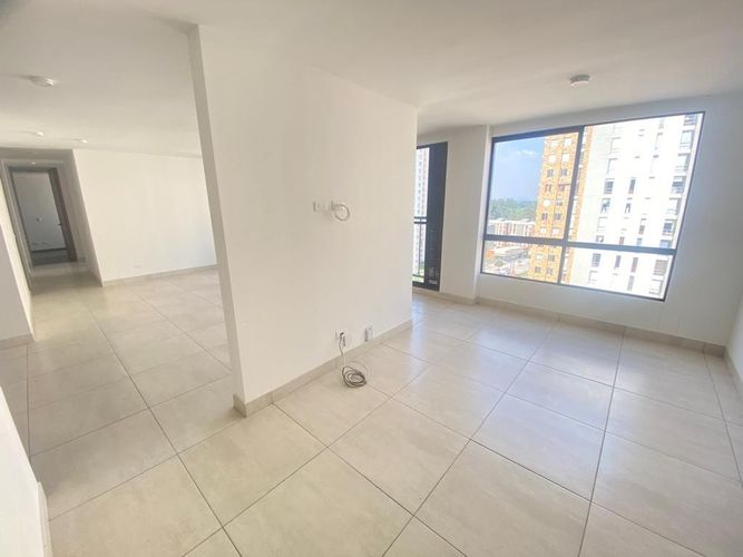 Apartamento de 3 alcobas en venta en Gran Granada, Bogotá, 98 m² · foto 10 de 24