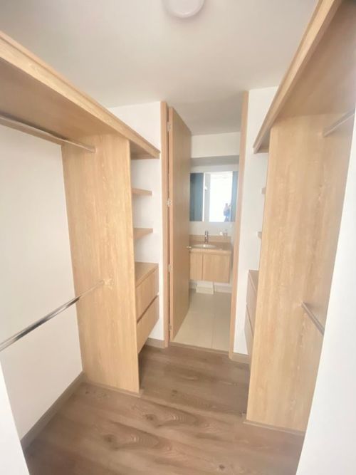 Apartamento de 3 alcobas en venta en Gran Granada, Bogotá, 98 m² · foto 17 de 24