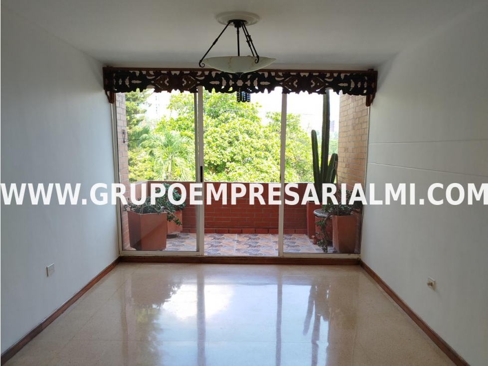 Apartaestudio en venta en Belén, Medellín 2