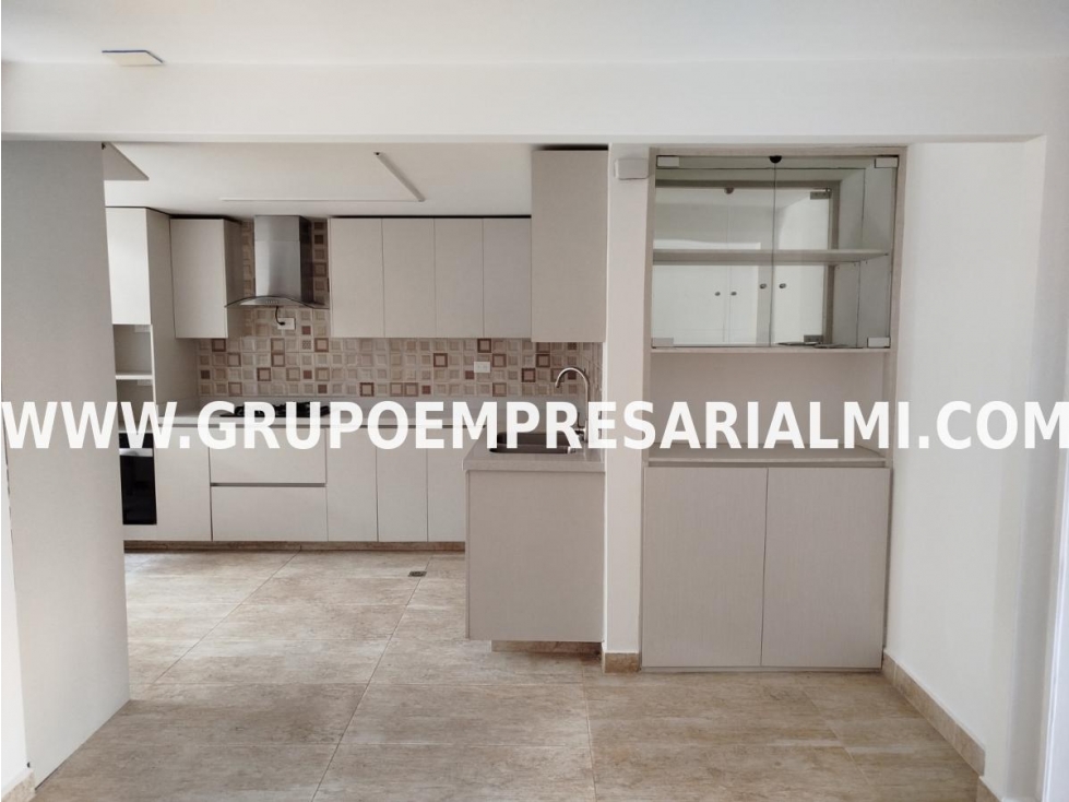 Apartaestudio en venta en Belén, Medellín 4