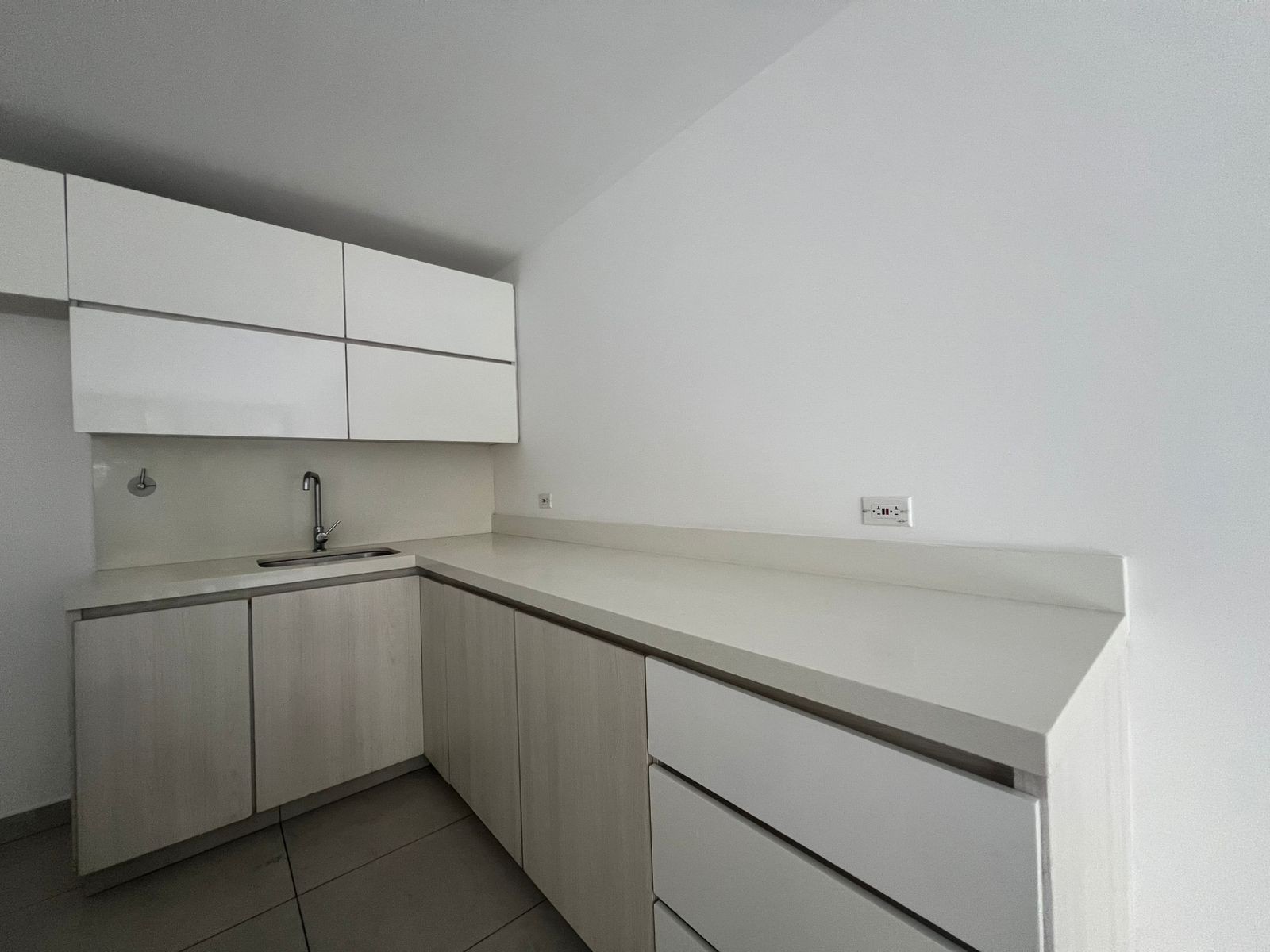 Apartamento en venta en Cumbres, Envigado · foto 5 de 12