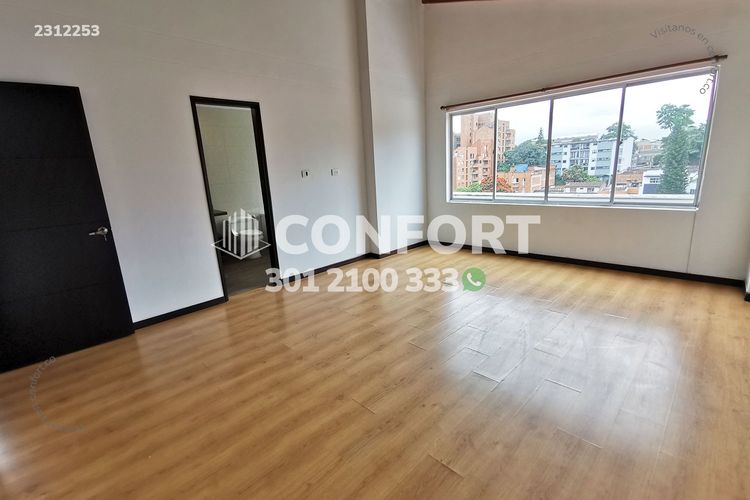 Apartamento de 3 alcobas en arriendo en Laureles, Medellín, 242 m² · foto 24 de 24