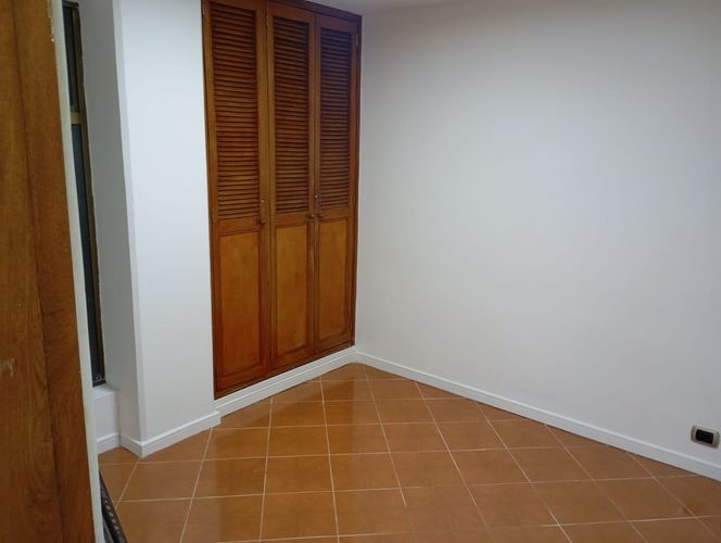 Apartamento de 3 alcobas en arriendo en Laureles, Medellín, 102 m² · foto 12 de 17