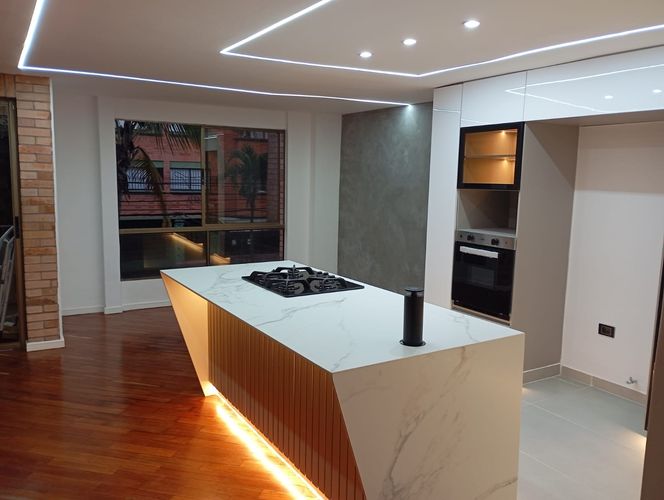 Apartamento de 3 alcobas en arriendo en Laureles, Medellín, 102 m² · foto 5 de 17