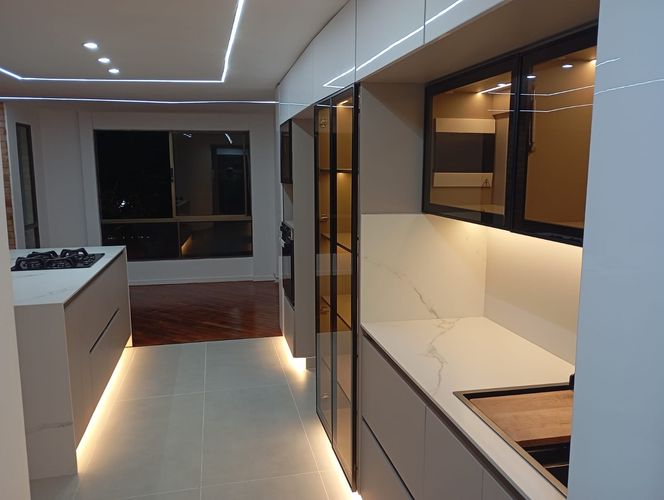 Apartamento de 3 alcobas en arriendo en Laureles, Medellín, 102 m² · foto 2 de 17