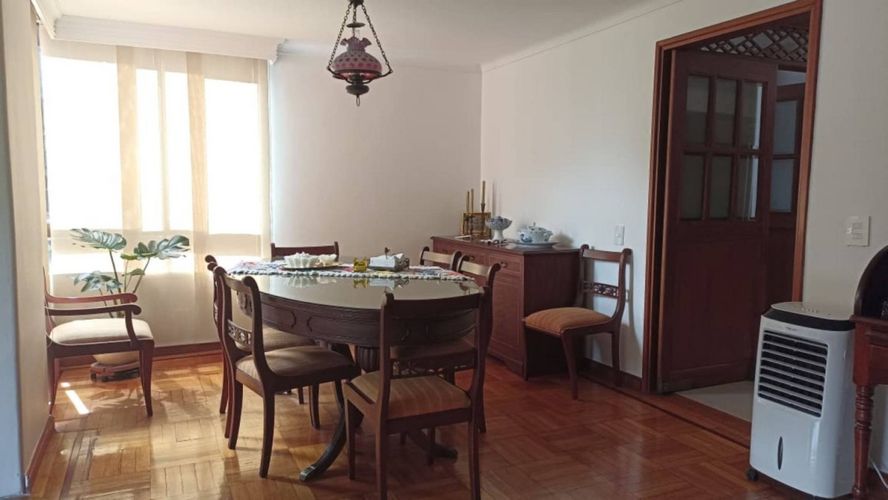 Apartamento de 2 alcobas en venta en Las Lomas, Medellín, 171 m² · foto 3 de 24