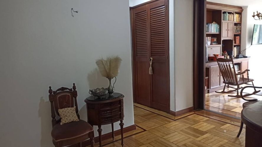 Apartamento de 2 alcobas en venta en Las Lomas, Medellín, 171 m² · foto 12 de 24